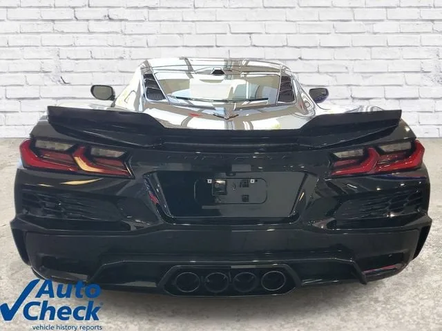 2024 Chevrolet Corvette Z06 3LZ photo 3
