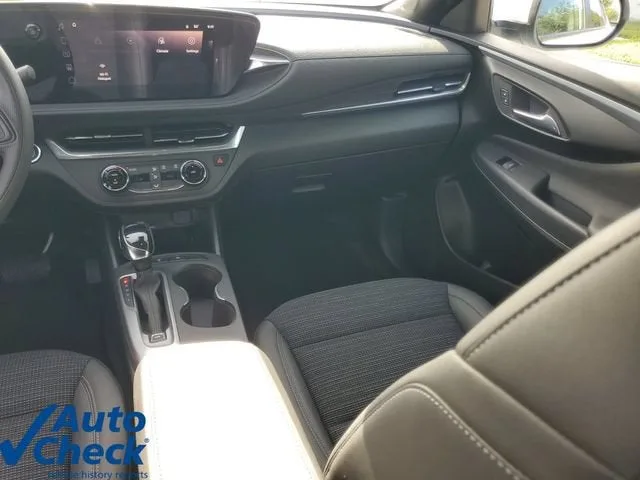 2024 Buick Envista Preferred photo 14