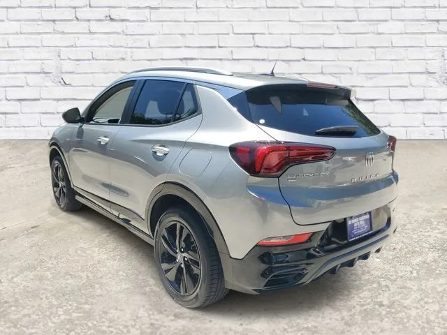 2024 Buick Encore GX Sport Touring photo 2