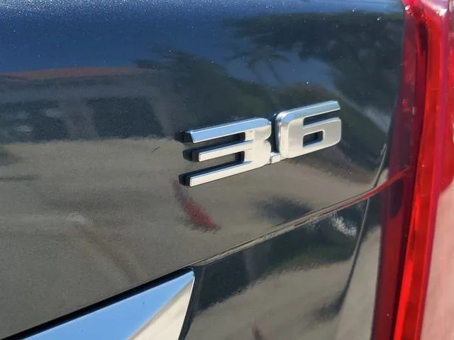 2019 Cadillac XT5 FWD photo 8