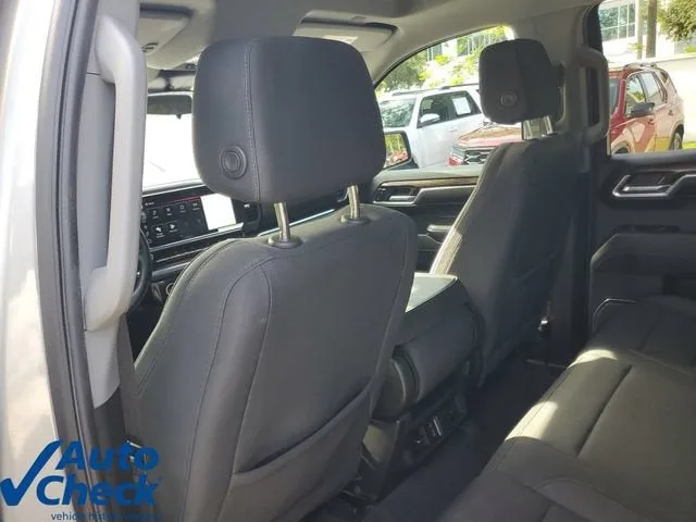2023 GMC Sierra 1500 Elevation photo 12
