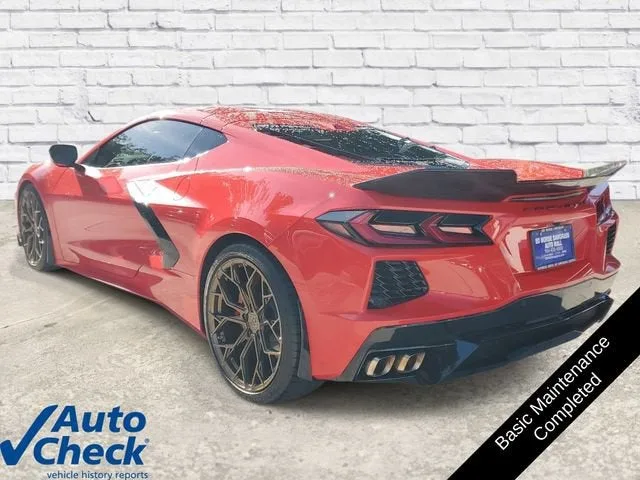 2023 Chevrolet Corvette Stingray 2LT photo 2