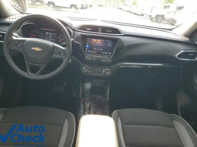 2023 Chevrolet Trailblazer LT photo 14
