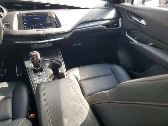 2023 Cadillac XT4 Sport photo 15