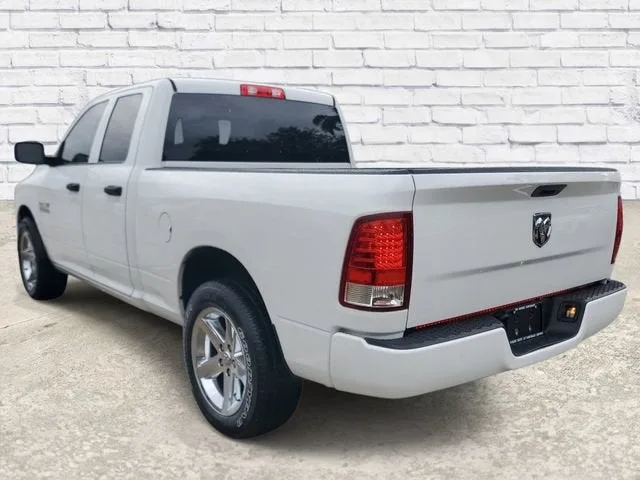 2017 RAM 1500 Express photo 2