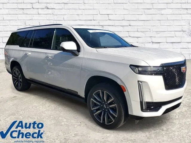 2023 Cadillac Escalade ESV Sport Platinum photo 5