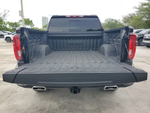 2026 GMC Sierra 1500 AT4 photo 10
