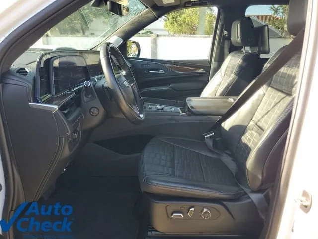 2023 Cadillac Escalade ESV Sport Platinum photo 19