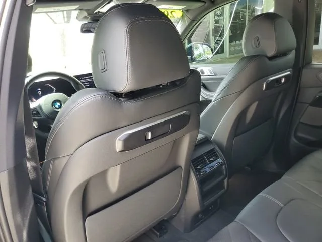 2026 BMW X5 xDrive40i photo 12