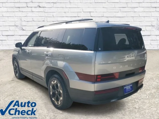 2024 Hyundai Santa Fe SEL photo 2