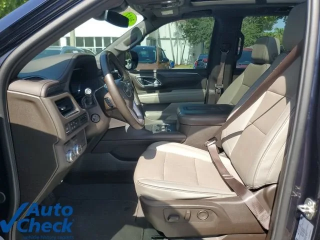 2023 GMC Yukon SLT photo 19