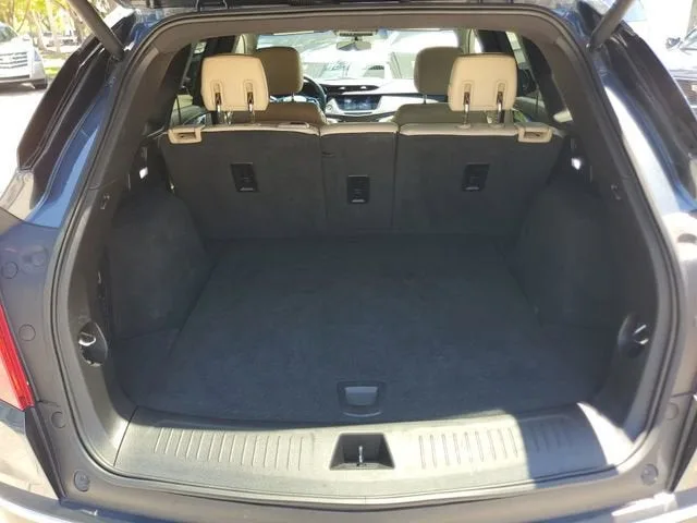 2019 Cadillac XT5 FWD photo 10