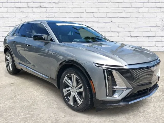2024 Cadillac LYRIQ Tech photo 5