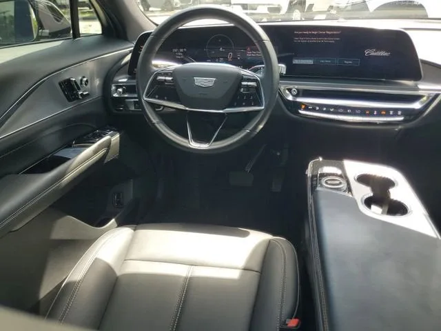 2024 Cadillac LYRIQ Tech photo 18