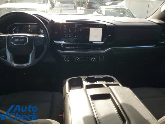 2023 GMC Sierra 1500 Elevation photo 14