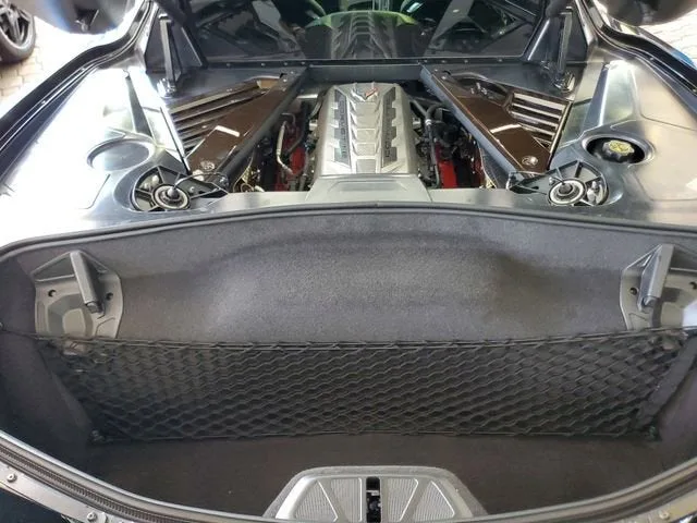 2021 Chevrolet Corvette Stingray 2LT photo 13