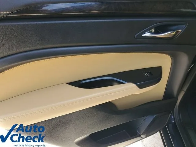 2016 Cadillac SRX Luxury Collection photo 12