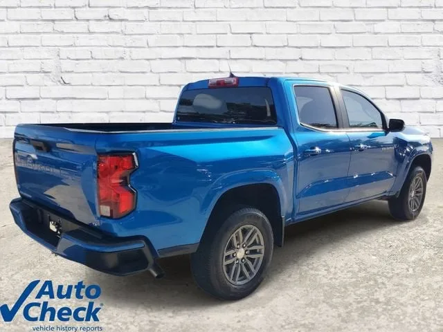 2024 Chevrolet Colorado LT photo 4