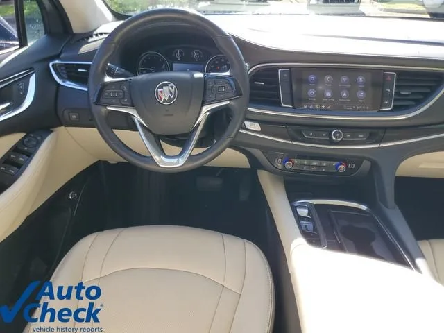 2024 Buick Enclave Essence photo 17