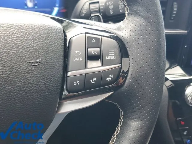 2023 Ford Explorer ST photo 26