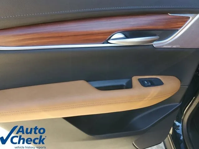 2025 Cadillac XT5 Premium Luxury photo 14