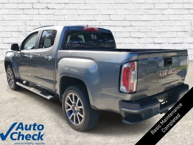 2022 GMC Canyon Denali photo 2