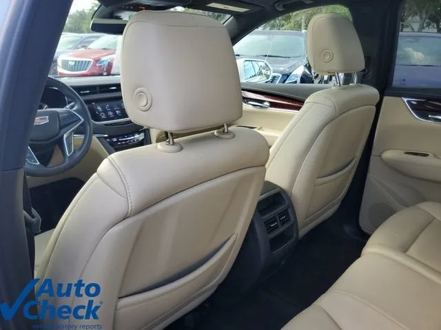 2019 Cadillac XT5 Luxury FWD photo 13
