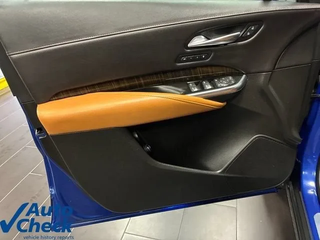 2022 Cadillac XT4 Premium Luxury photo 11