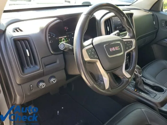 2022 GMC Canyon Denali photo 19
