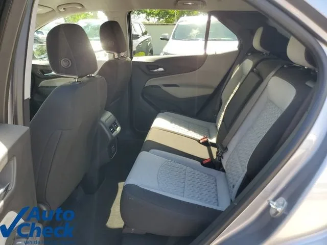 2024 Chevrolet Equinox LS photo 10
