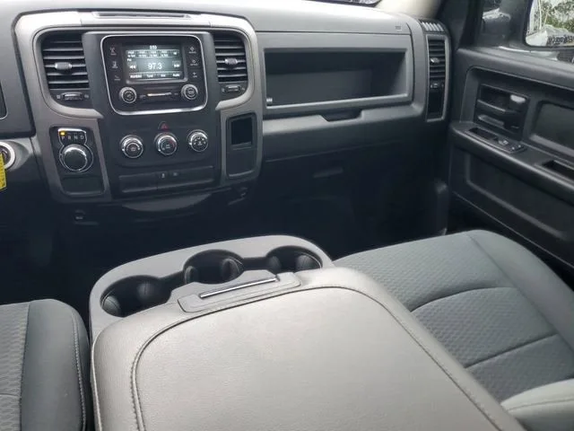 2017 RAM 1500 Express photo 14