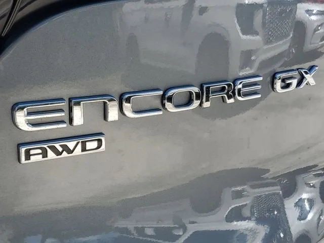 2024 Buick Encore GX Sport Touring photo 9
