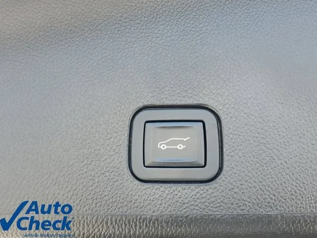 2016 Cadillac SRX Luxury Collection photo 9