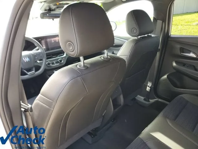 2024 Buick Envista Preferred photo 11