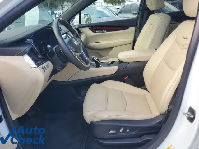 2019 Cadillac XT5 Luxury FWD photo 18