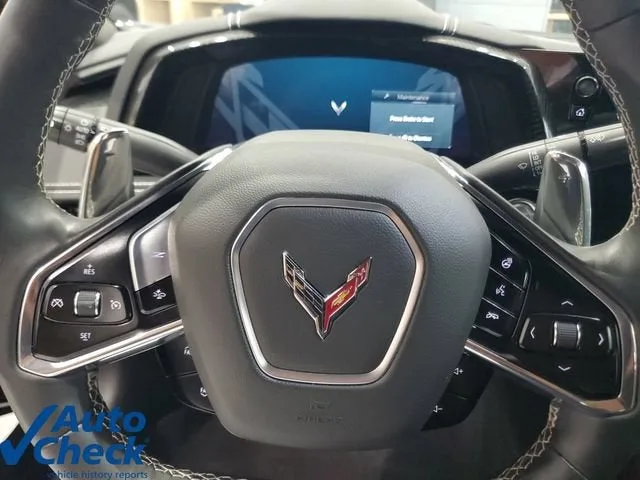 2024 Chevrolet Corvette Stingray 2LT photo 18