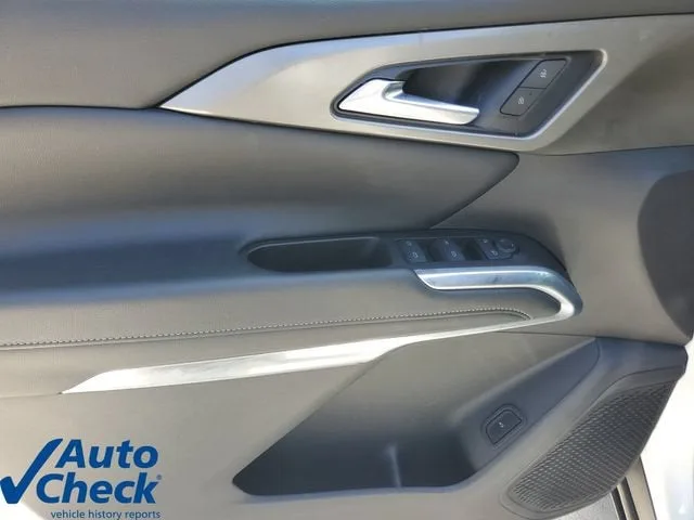 2024 Chevrolet Traverse LT photo 21