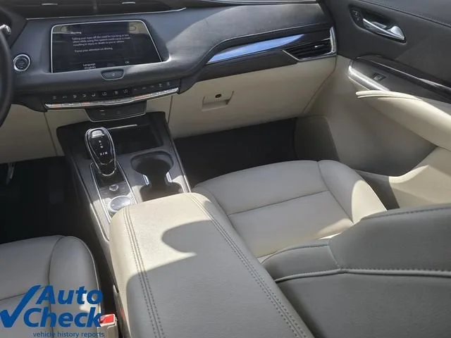 2023 Cadillac XT4 Luxury photo 16