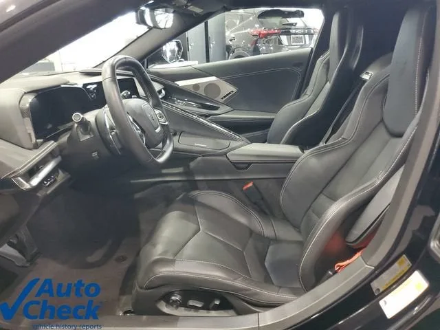 2024 Chevrolet Corvette Stingray 2LT photo 14