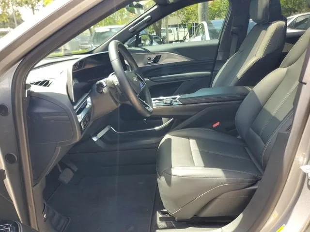 2024 Cadillac LYRIQ Tech photo 19