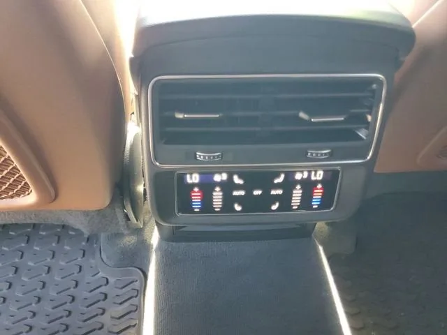 2025 Audi Q7 Premium Plus photo 16
