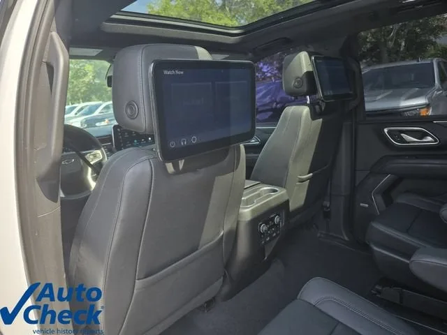 2023 Chevrolet Suburban Z71 photo 15