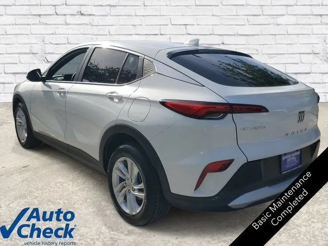 2024 Buick Envista Preferred photo 2