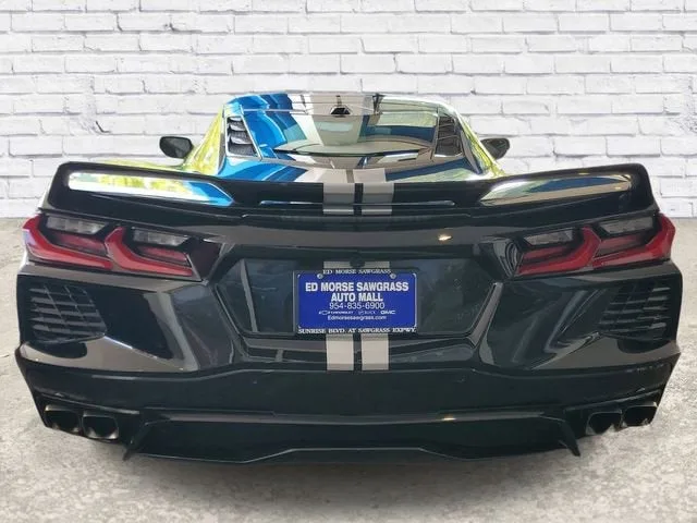2021 Chevrolet Corvette Stingray 2LT photo 3