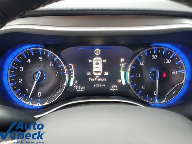 2024 Chrysler Pacifica Touring L photo 23