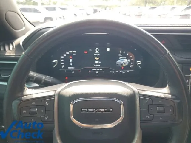2022 GMC Yukon XL Denali photo 24