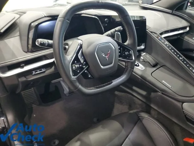 2024 Chevrolet Corvette Stingray 2LT photo 16