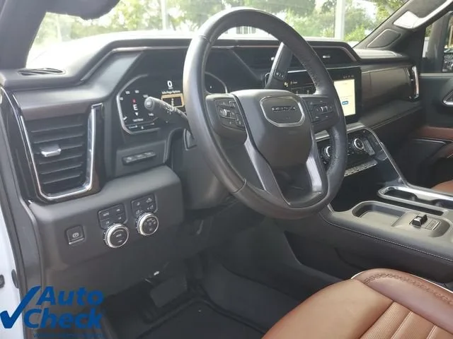 2024 GMC Sierra 2500 HD Denali Ultimate photo 19