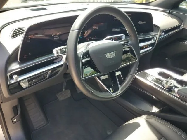 2024 Cadillac LYRIQ Tech photo 20