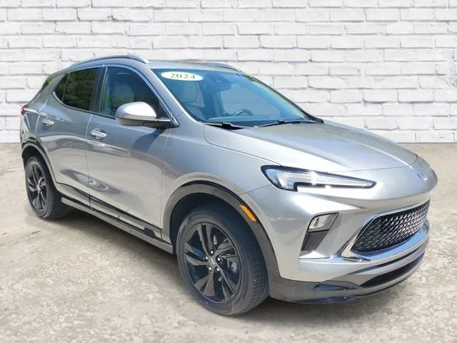 2024 Buick Encore GX Sport Touring photo 5